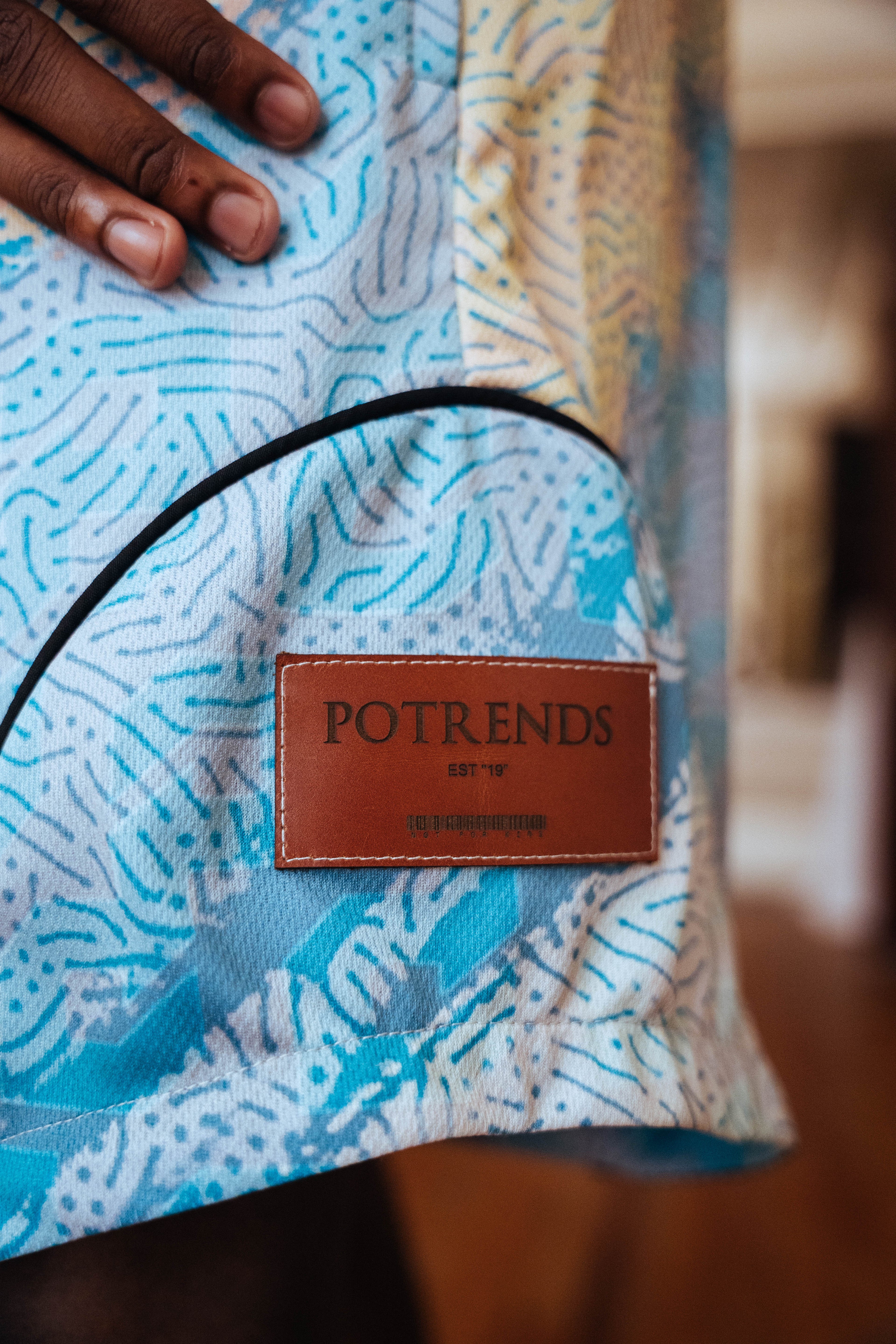 Potrends “Behind the Surface” Bermuda Short