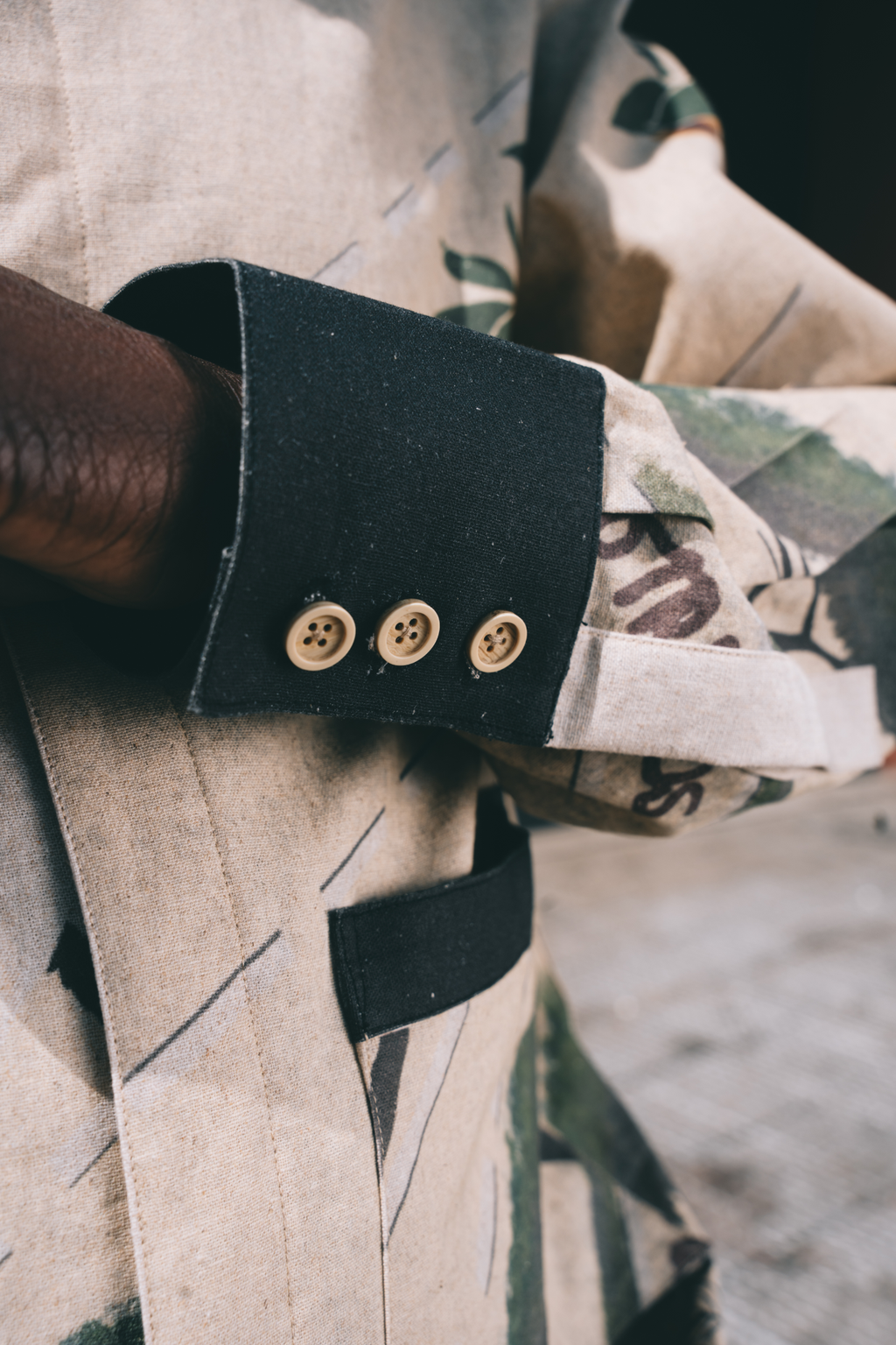 Potrends "Into the Garden" Natural Linen Shirt