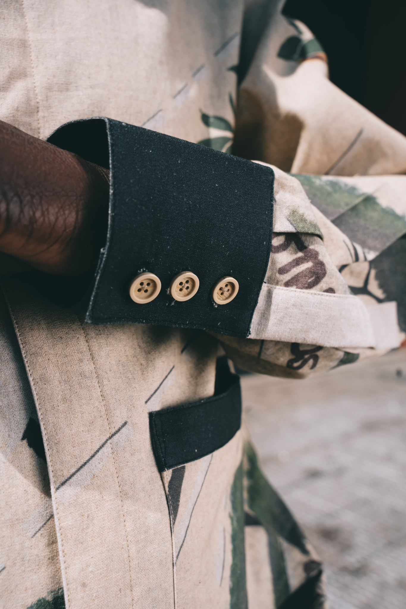 Potrends "Into the Garden" Natural Linen Shirt