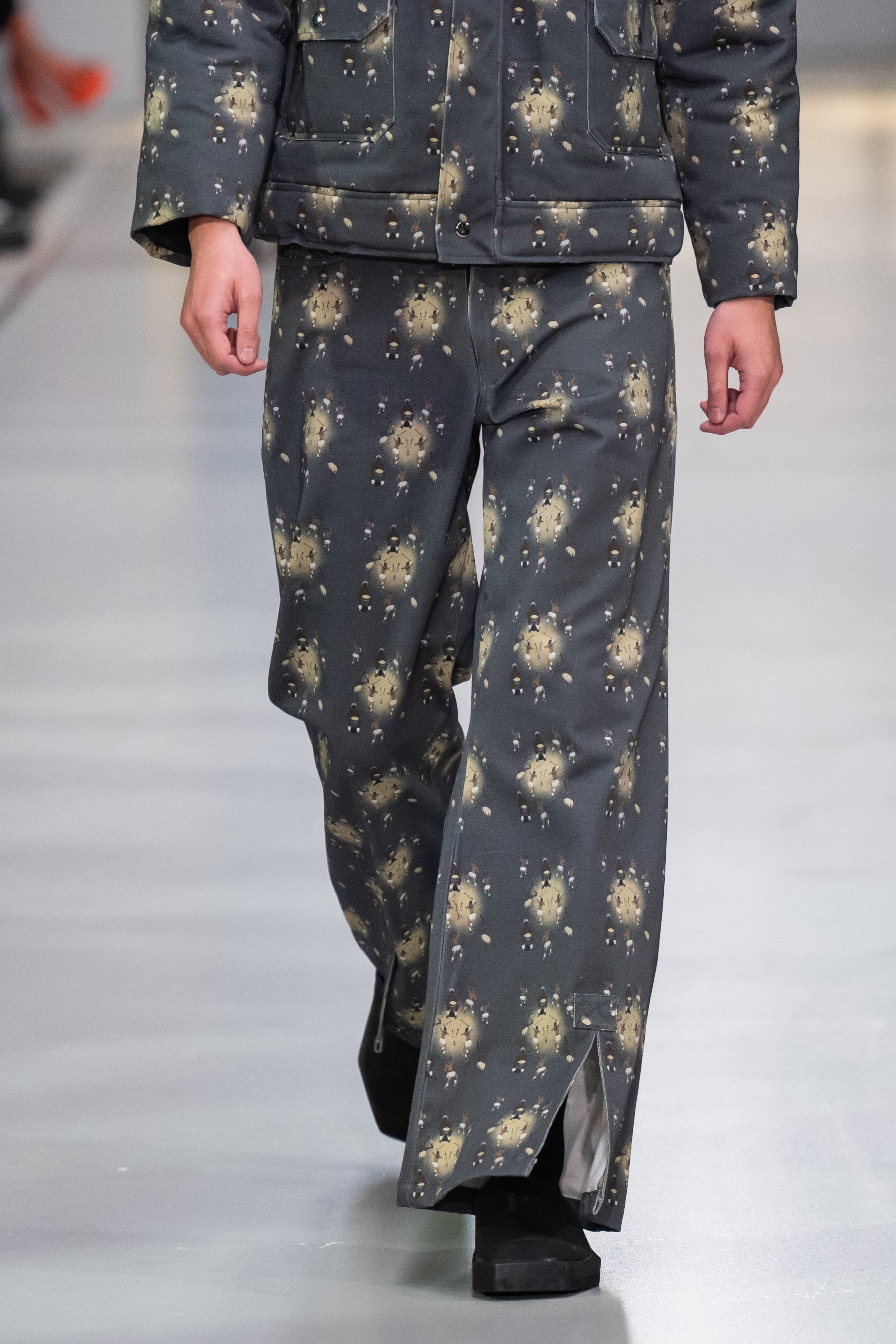 Potrends Village warrior print Trouser